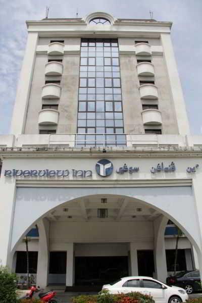 Riverview Otel Bandar Seri Begavan Dış mekan fotoğraf